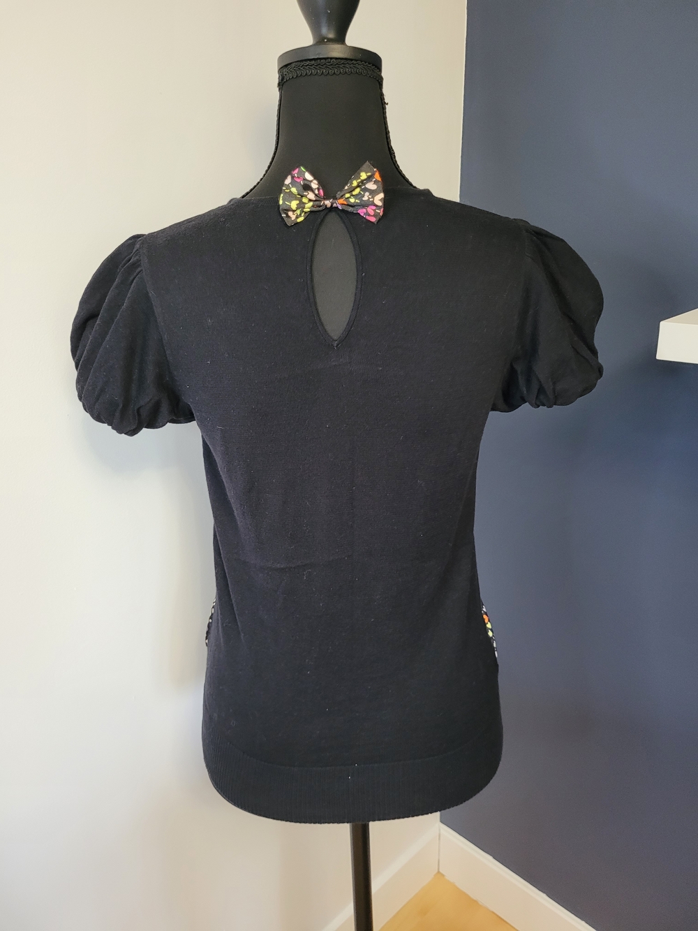 Ted Baker Sophiey Floral Print Mixed Media Puff Sleeve Bow Back Top - Sz 1 (S) - Picture 3 of 11